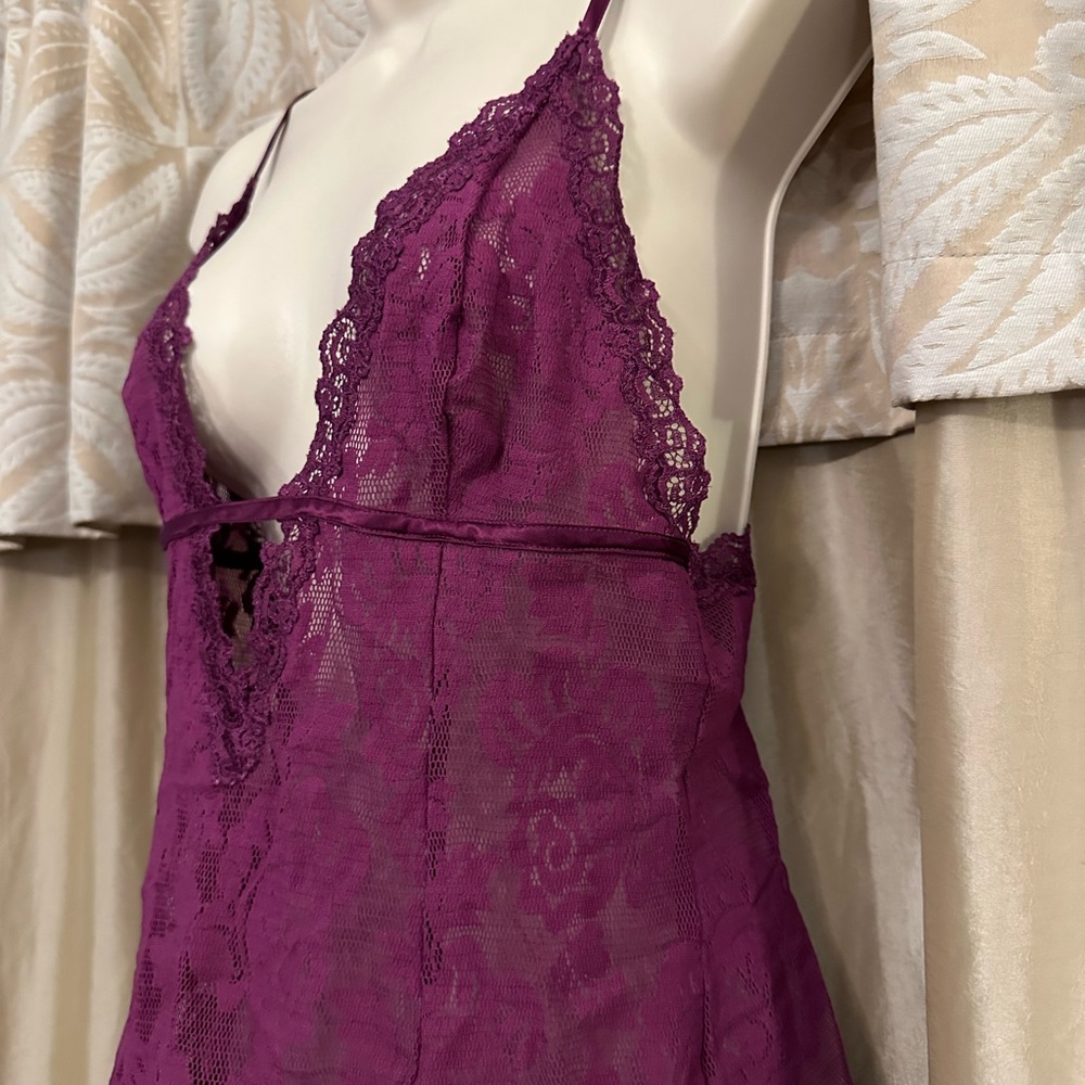Victoria's Secret Plum Lace Chemise - Picture 4 of 5